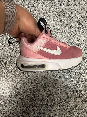 Toddler Nike Pink Air Max Lightweight Sneaker